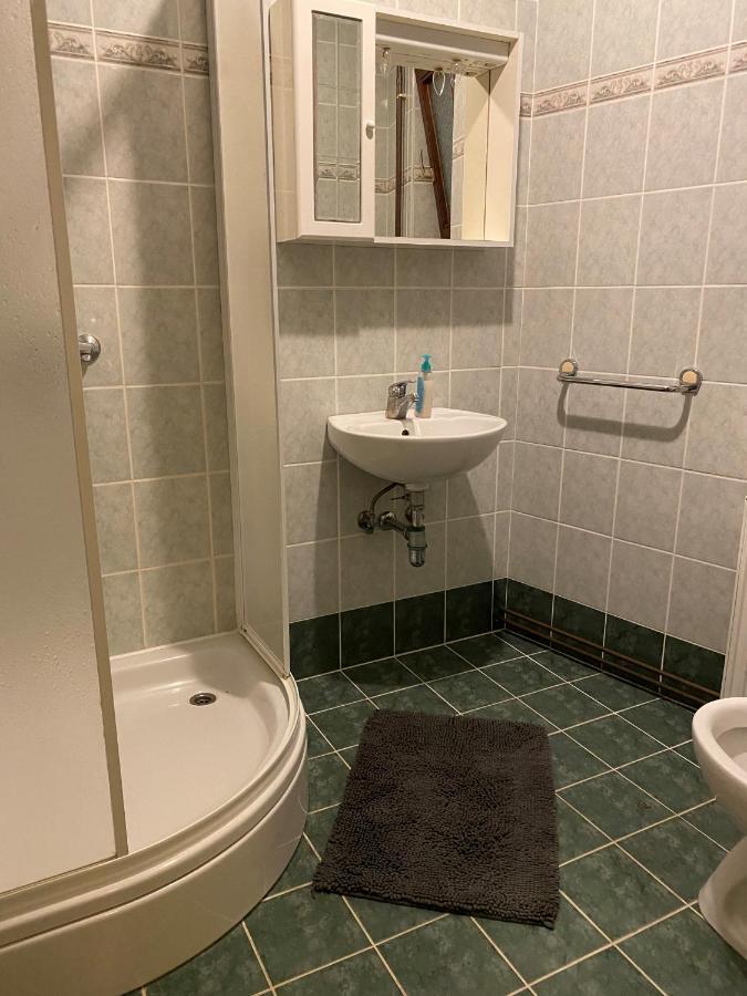Malinska City Center Room For 2 Bagian luar foto